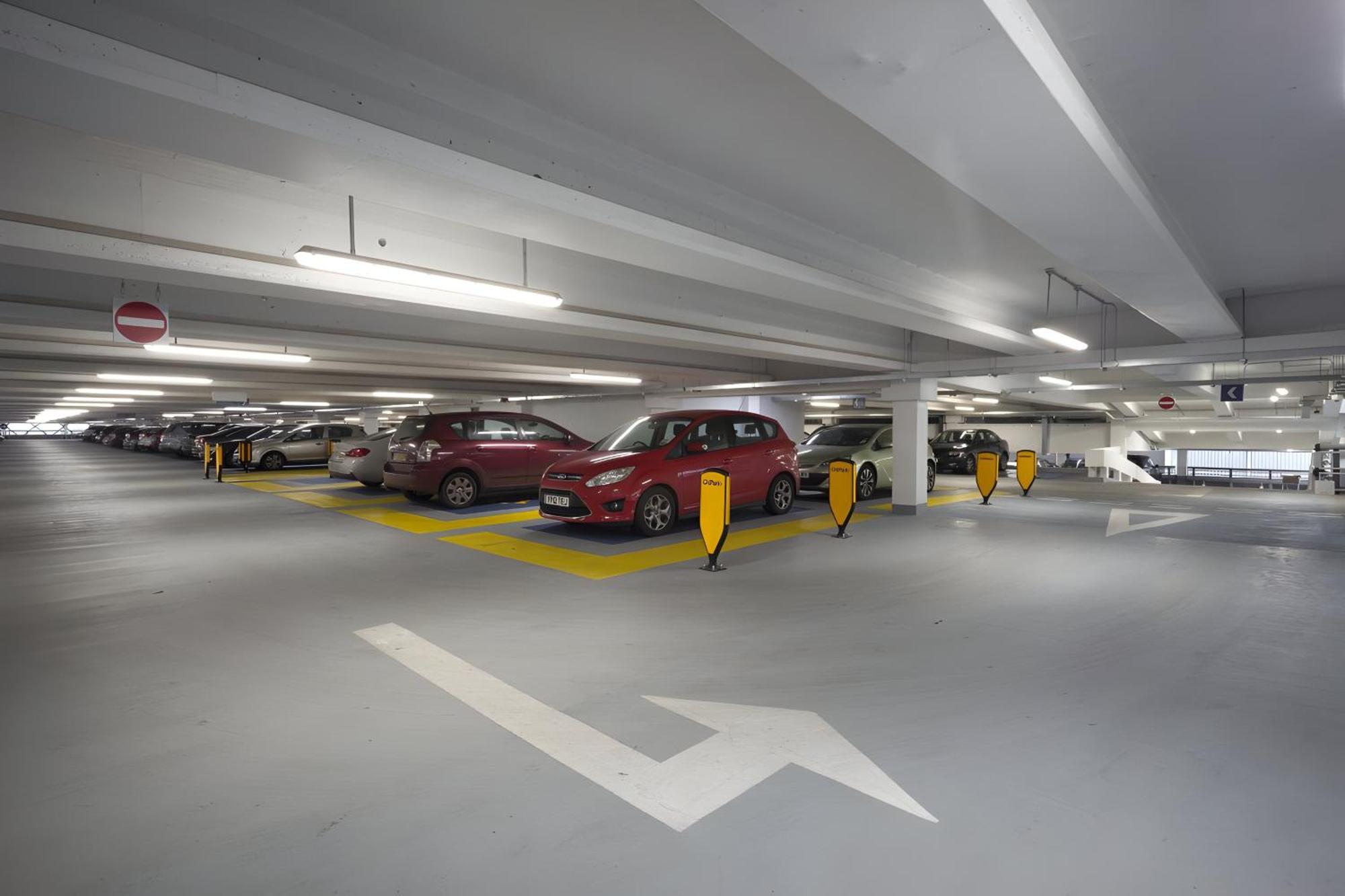 Luxurious 1-Bedroom Penthouse In Marble Arch 71 Londra Exterior foto